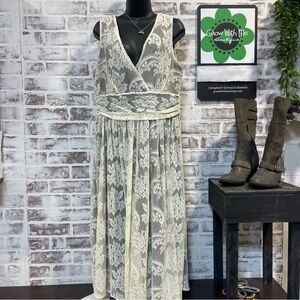 Newport News Cream Lace Midi Dress women’s size 14